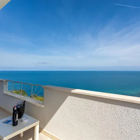 Rocca 'ja Apartament *